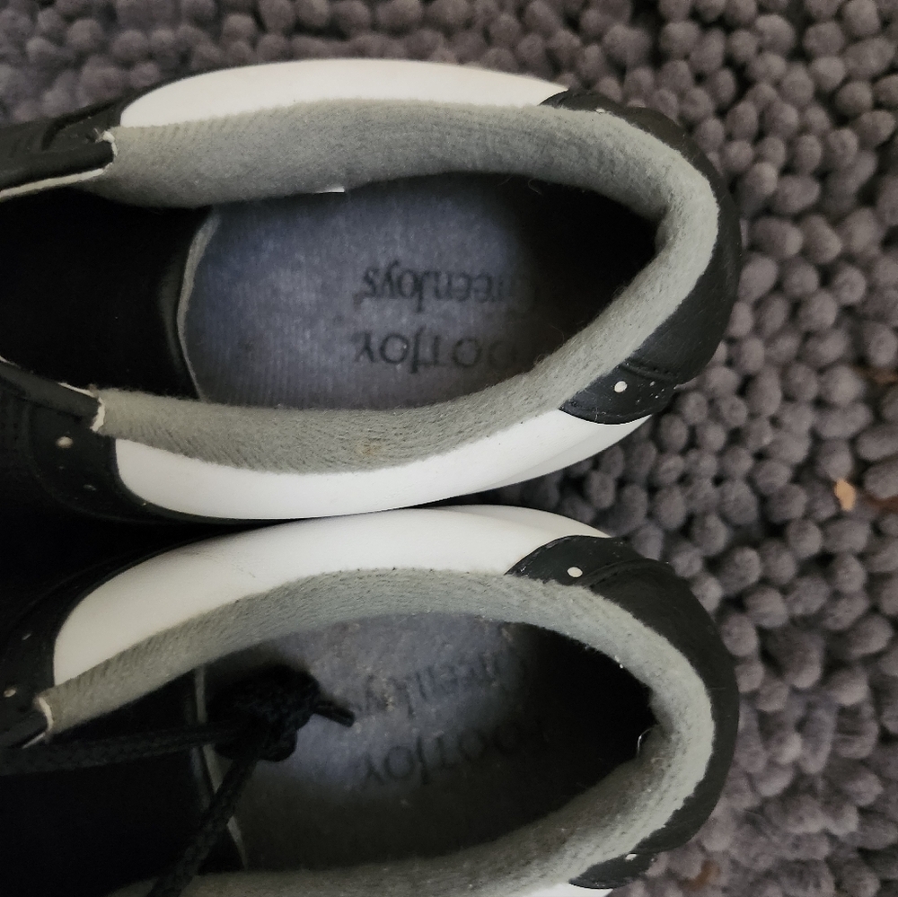 Footjoy GreenJoys Black White Ladies 7.5 Model 48753 - Picture 3 of 4